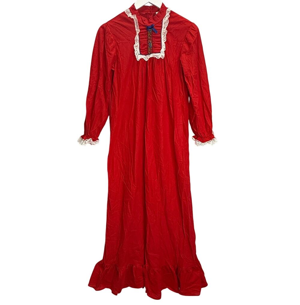 Vintage Jennifer Dale Red Fleece Nightgown Long Sleeve Size 11/M Union Made Lace